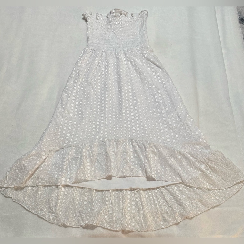 White lace high low strapless dress with lining